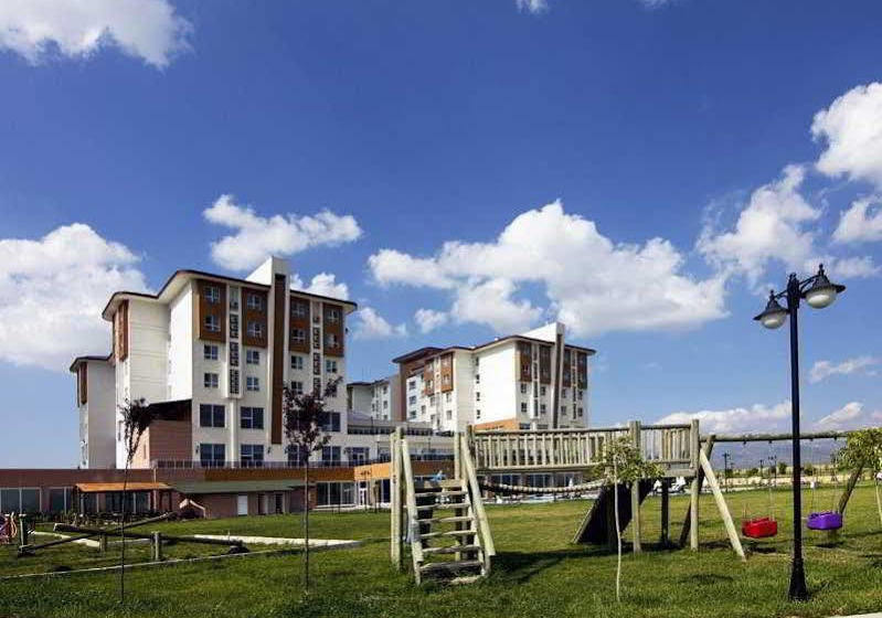 בית מלון כפרי Sandikli Thermal Park