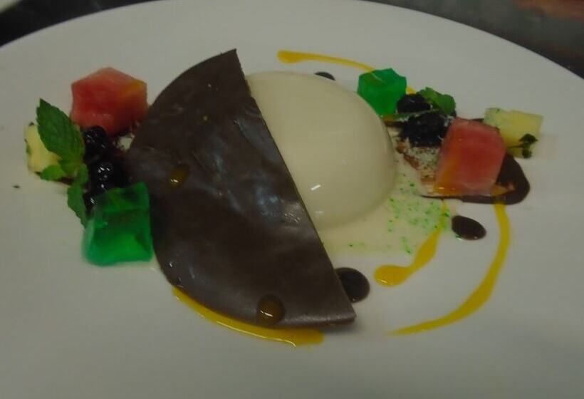 Szálloda Tadrai Island Resort