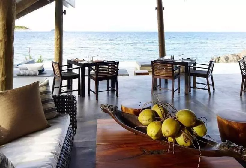 Hotel Tadrai Island Resort