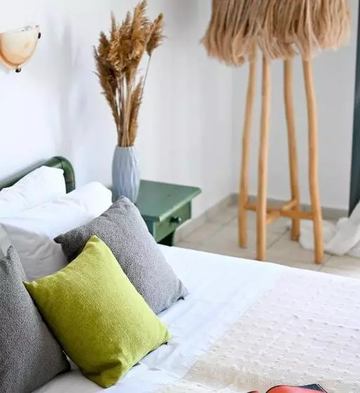 Petra Nera Skiathos, Philian Hotels & Resorts