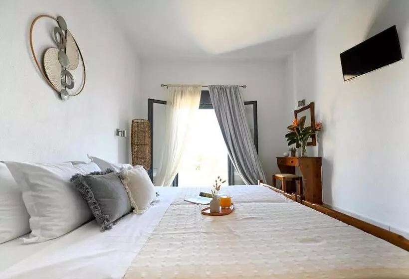 Petra Nera Skiathos, Philian Hotels & Resorts