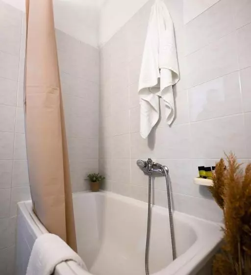 Petra Nera Skiathos, Philian Hotels & Resorts