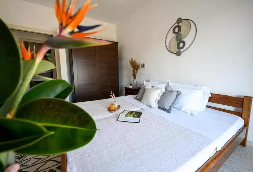 Petra Nera Skiathos, Philian Hotels & Resorts