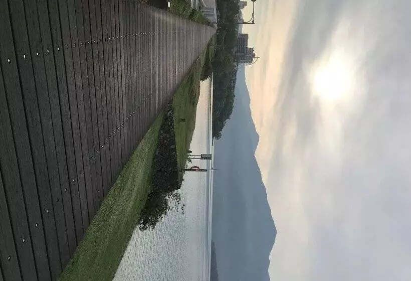 پانسیون Sun Moon Lake Loft Inn