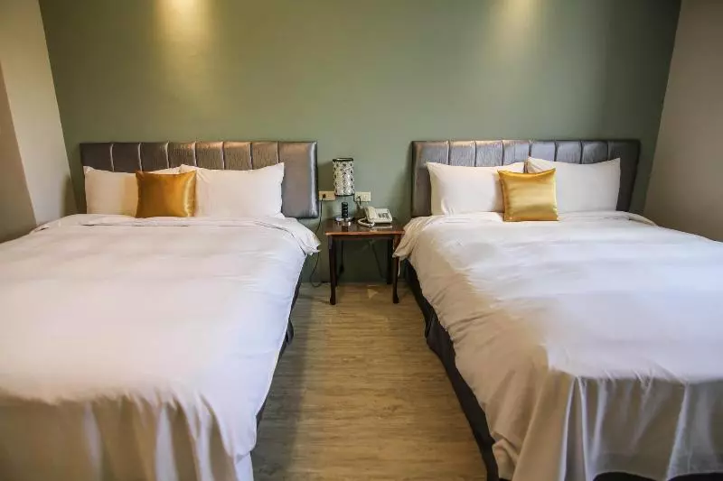 پانسیون Sun Moon Lake Loft Inn