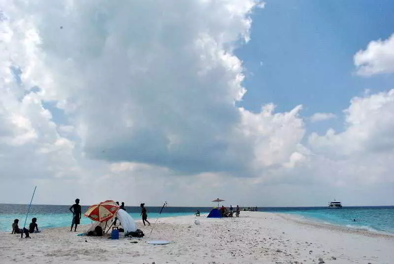 پانسیون Holiday Lodge Maldives