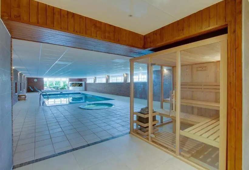 Home Farm B&b   Poppy Room