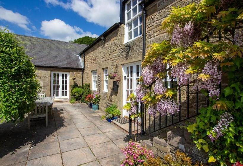 Home Farm B&b   Poppy Room