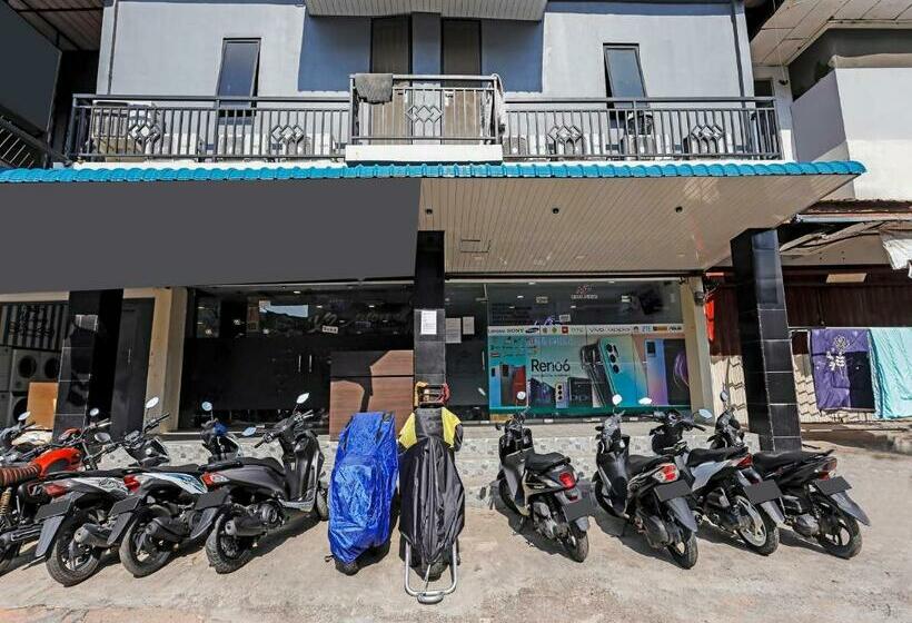 בית מלון כפרי Koolkost Near Nagoya Citywalk Batam 3