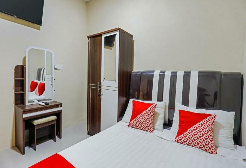 בית מלון כפרי Koolkost Near Nagoya Citywalk Batam 3