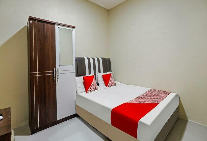 בית מלון כפרי Koolkost Near Nagoya Citywalk Batam 3