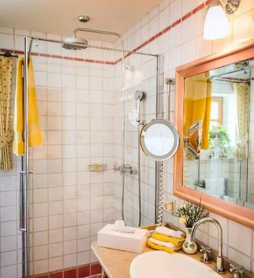 ホテル Winterstellgut