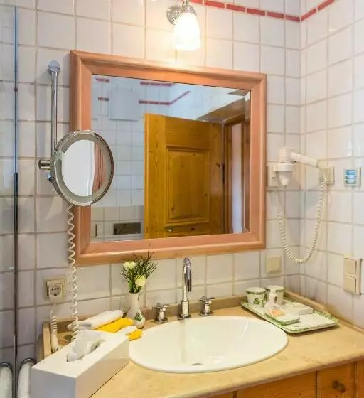 ホテル Winterstellgut