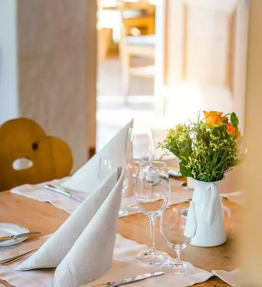 ホテル Winterstellgut