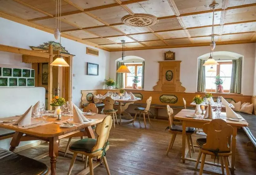 ホテル Winterstellgut