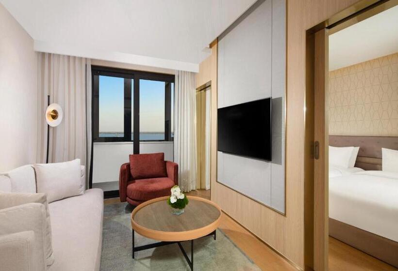 Eature Residences Lingang