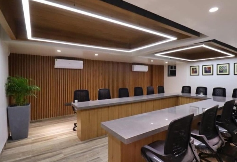 Hotel Chitra Executive