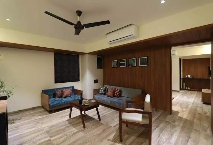 Hotelli Chitra Executive