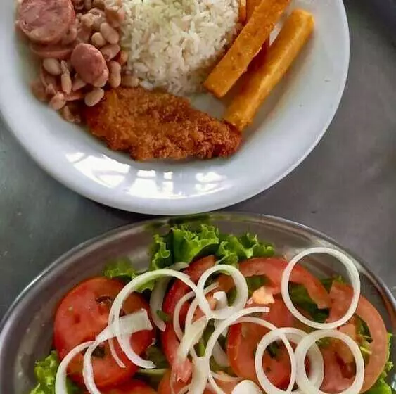 ホテル E Restaurante Mulheres De Areia