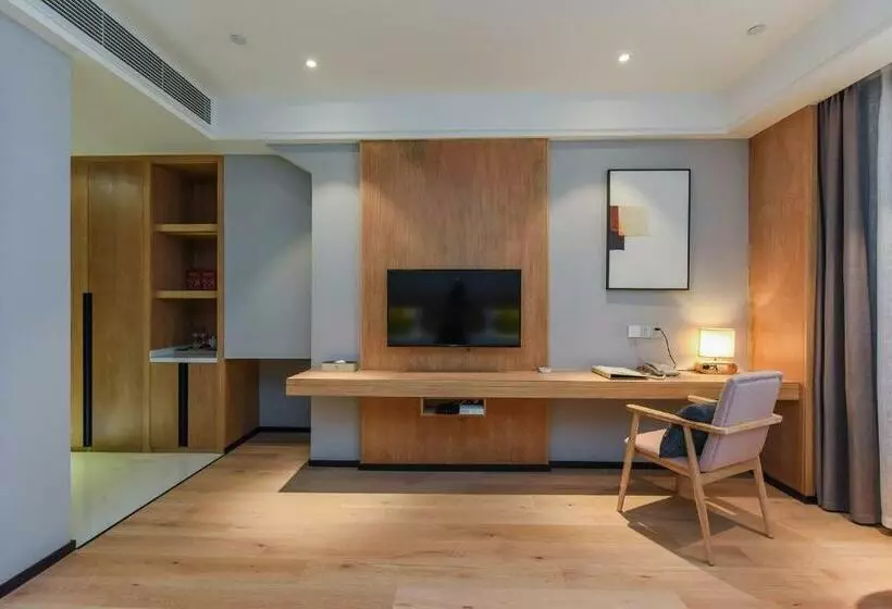 Hotelli Ewing International Airlines