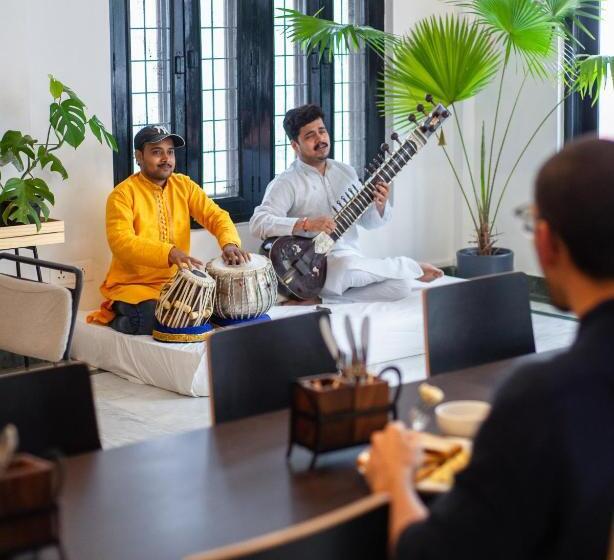 ホテル Poshtel Vns