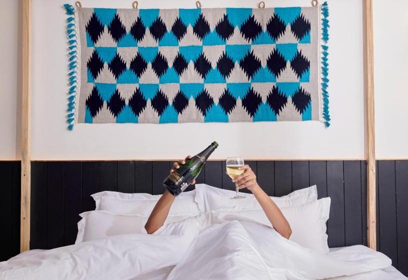 ホテル Poshtel Vns