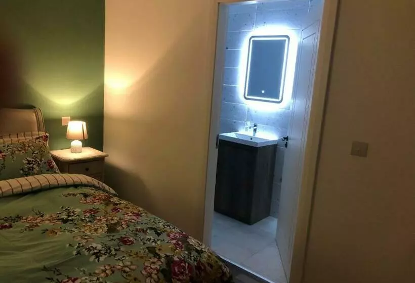 Kearney S Cottage B&b