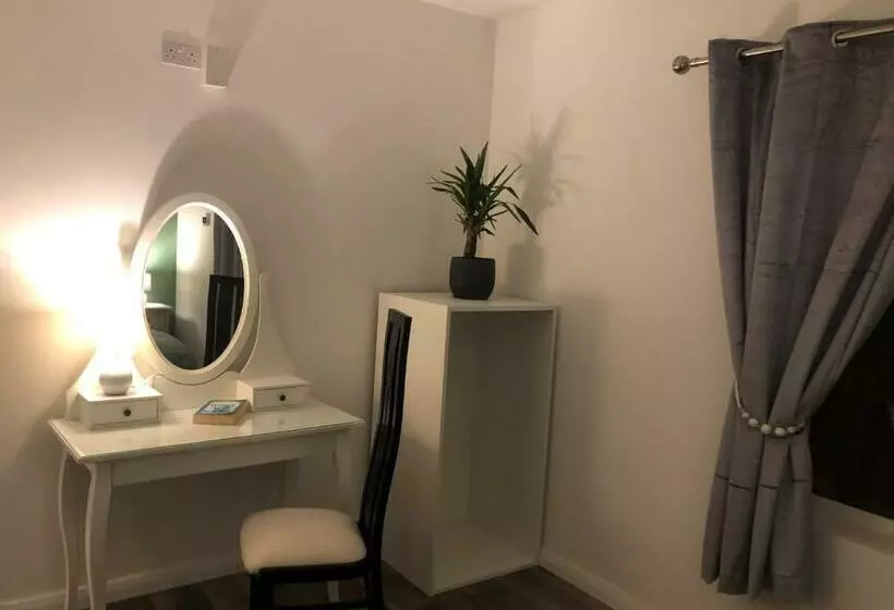 Kearney S Cottage B&b