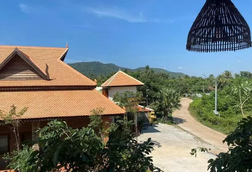 پانسیون The P2 Kep Guesthouse