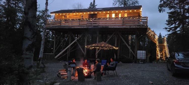 渡假胜地  Entre Lemoine Et L Arbre