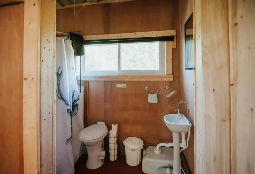 Lomakeskus Entre Lemoine Et L Arbre