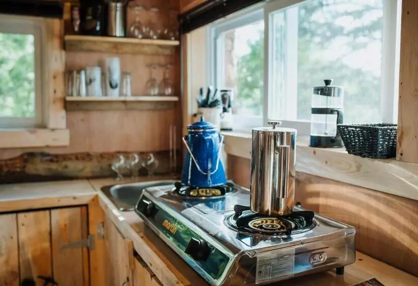 Lomakeskus Entre Lemoine Et L Arbre