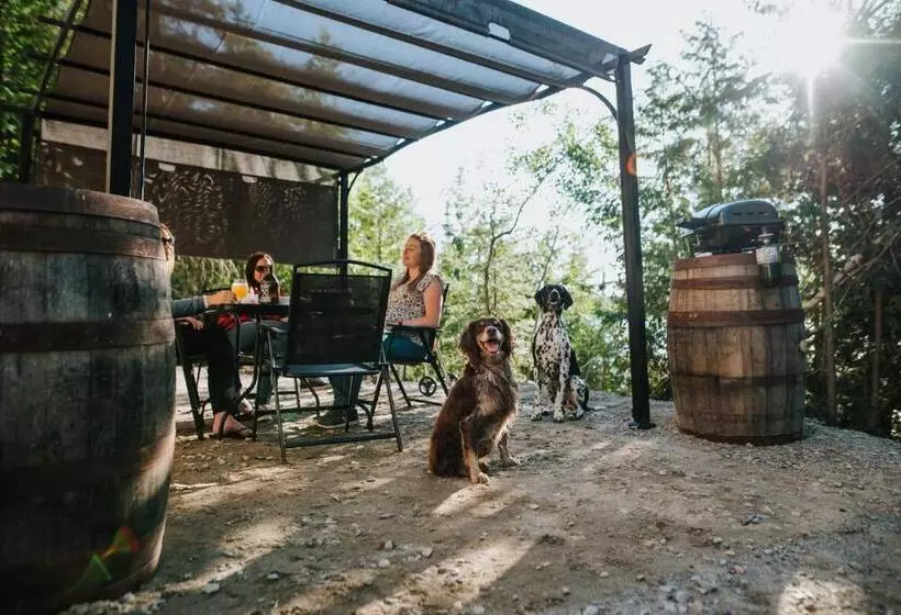 Lomakeskus Entre Lemoine Et L Arbre