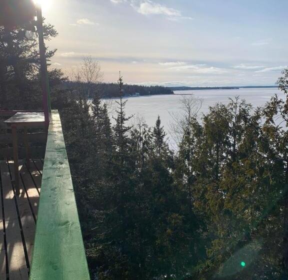 渡假胜地  Entre Lemoine Et L Arbre