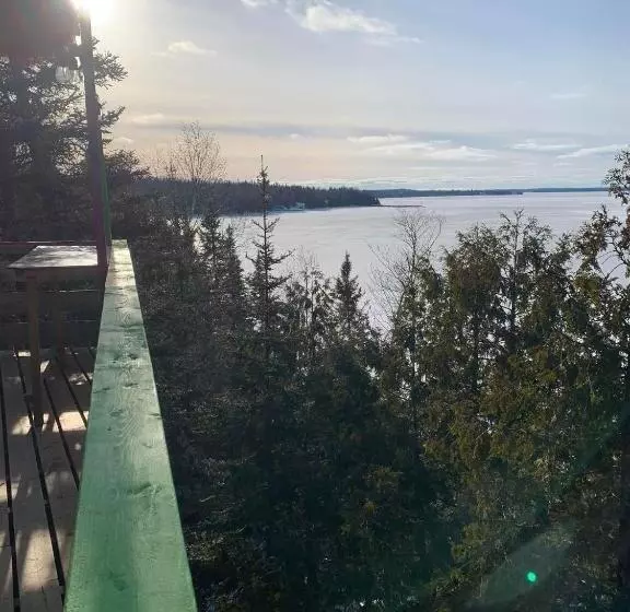 Lomakeskus Entre Lemoine Et L Arbre