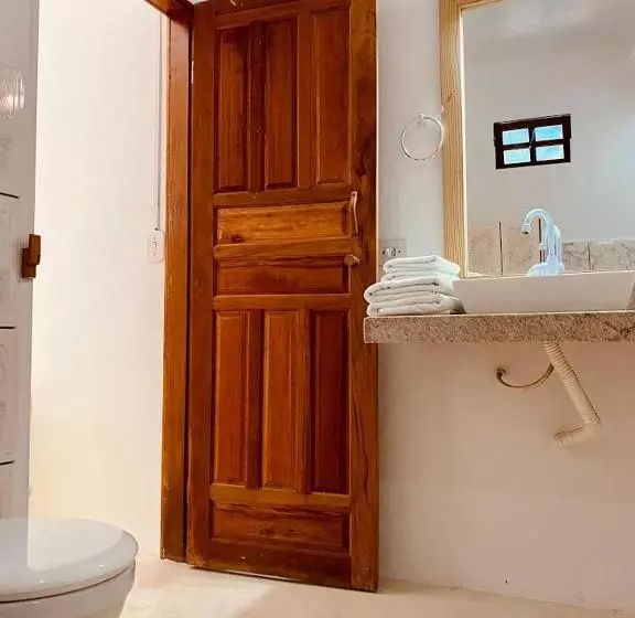 ユースホステル Pousada Vila Dendê