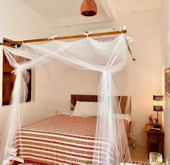 ユースホステル Pousada Vila Dendê