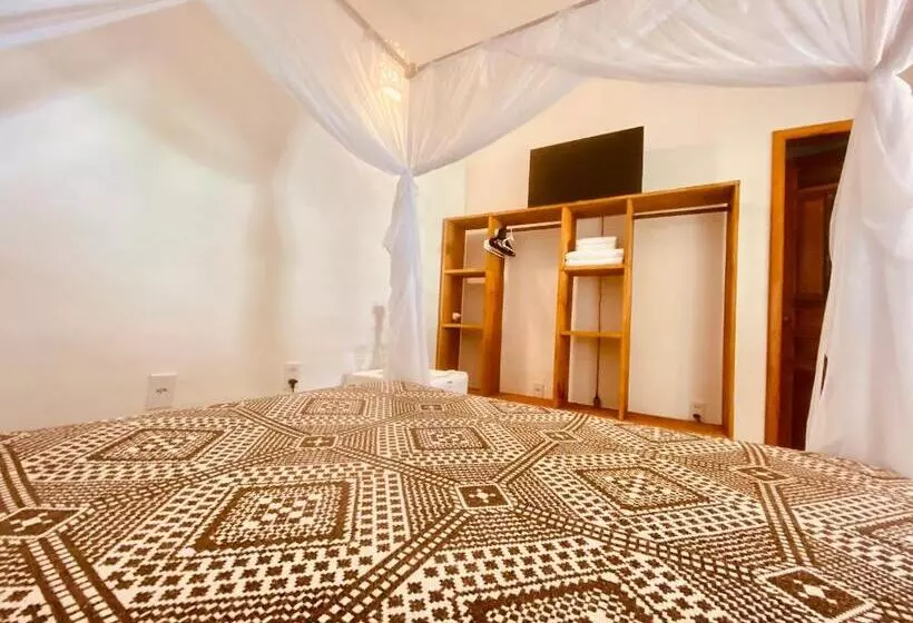 ユースホステル Pousada Vila Dendê