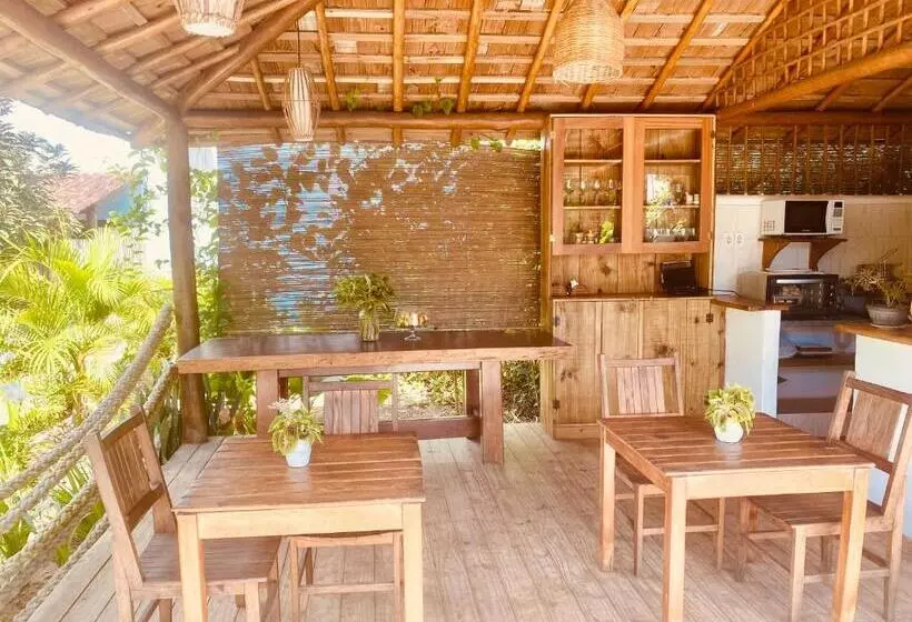 ユースホステル Pousada Vila Dendê