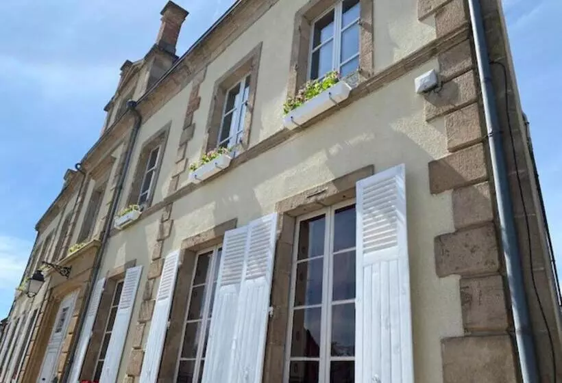 Aamiaismajoitus (B&B) Maison De L Aumance