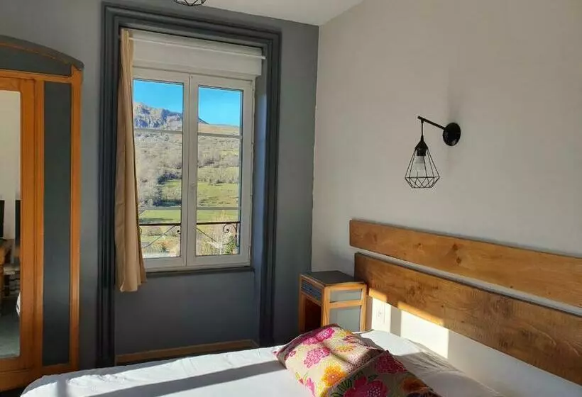 Grand Hotel De La Vallée