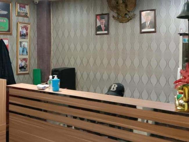 Отель Hi C Guest House And Cafe Redpartner