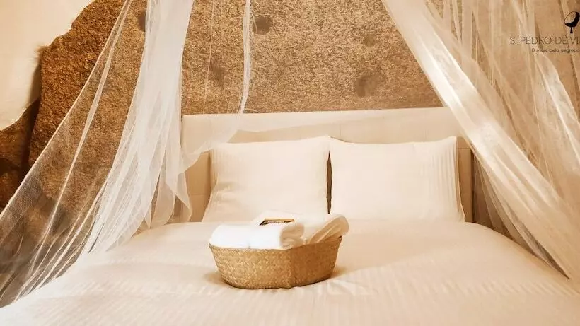 Aamiaismajoitus (B&B) Quinta De São Pedro De Vir A Corça Em Monsanto