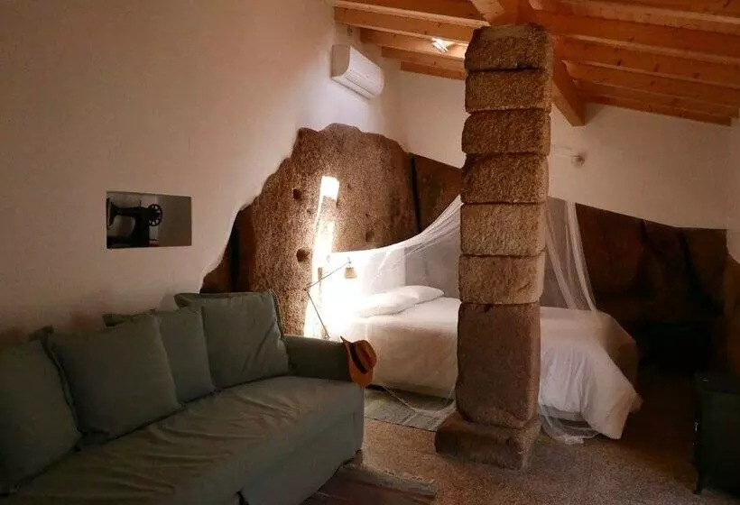 Aamiaismajoitus (B&B) Quinta De São Pedro De Vir A Corça Em Monsanto