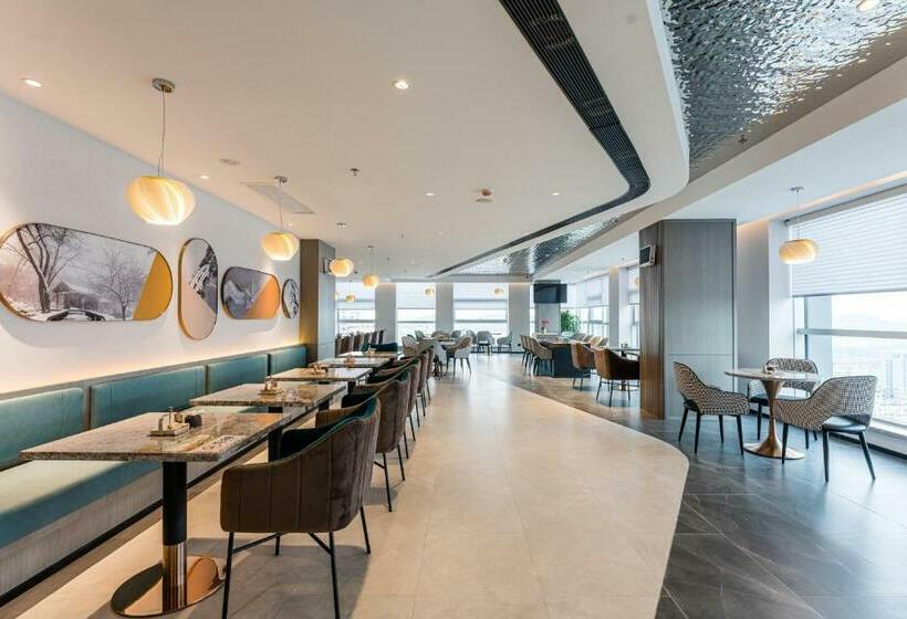 Atour Hotel Xuzhou Cbd