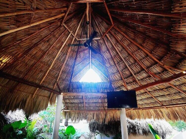 Отель Circulo Bacalar