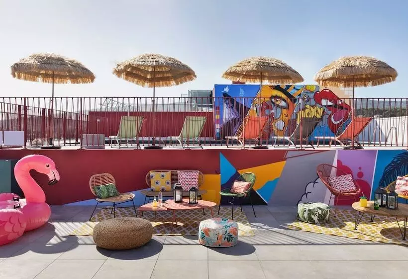 Hotelli Moxy La Ciotat