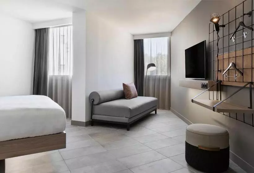 Hotelli Moxy La Ciotat