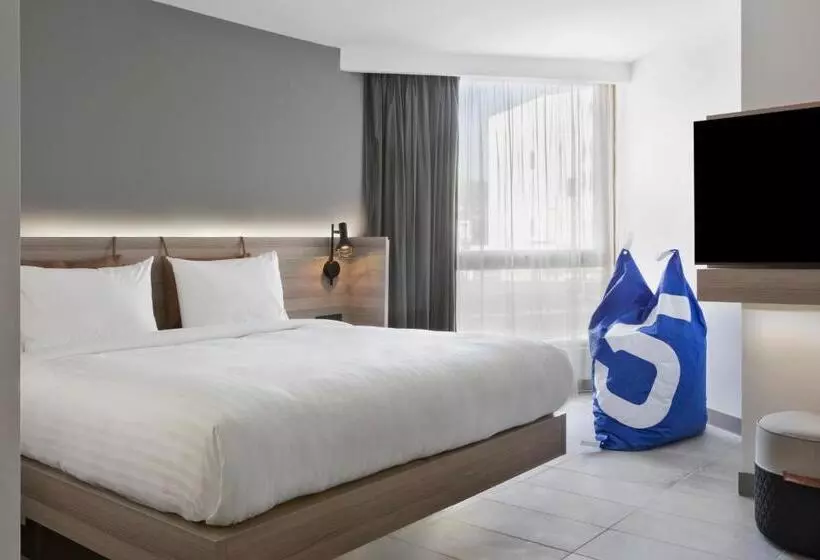 Hotelli Moxy La Ciotat