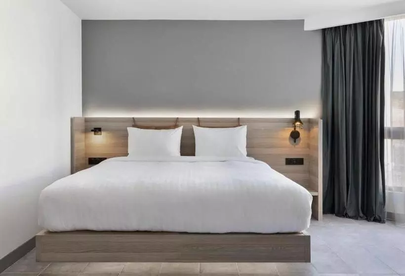 Hotelli Moxy La Ciotat